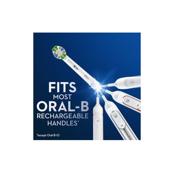 Oral-B FlossAction Electric Toothbrush Replacement Brush Heads Refills, 8 Count - Picture 7 of 10